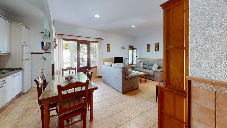 Apartment | Resale in Mijas Costa in Mijas Costa, Costa del Sol - Photo 3