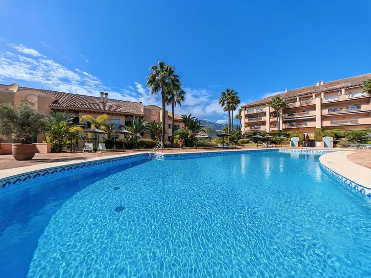 Apartment | Resale in Marbella - Development photo 1