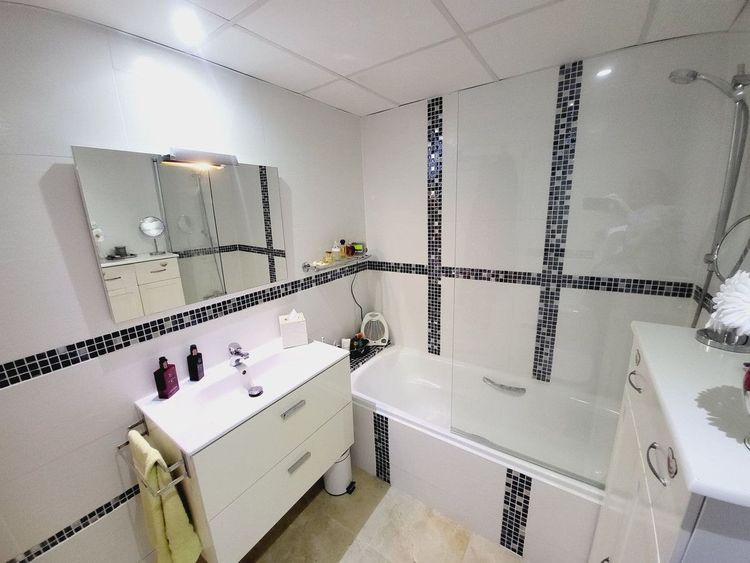 Apartment | Resale in Riviera del Sol in Riviera del Sol, Costa del Sol - Photo 5