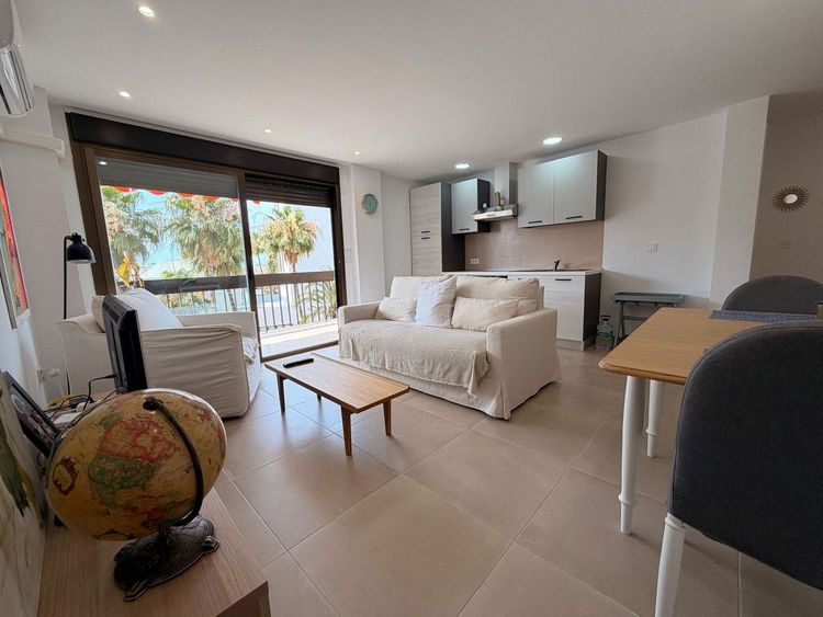 Apartment | Resale in Torremolinos in Torremolinos Others, Costa del Sol - Photo 4