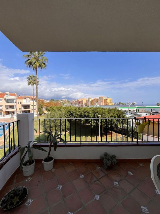 Apartment | Resale in Mijas Costa in Mijas Costa, Costa del Sol - Photo 2