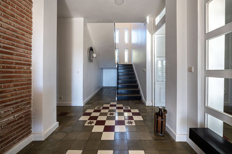 House | Resale in Archidona in Archidona, Costa del Sol - Photo 4