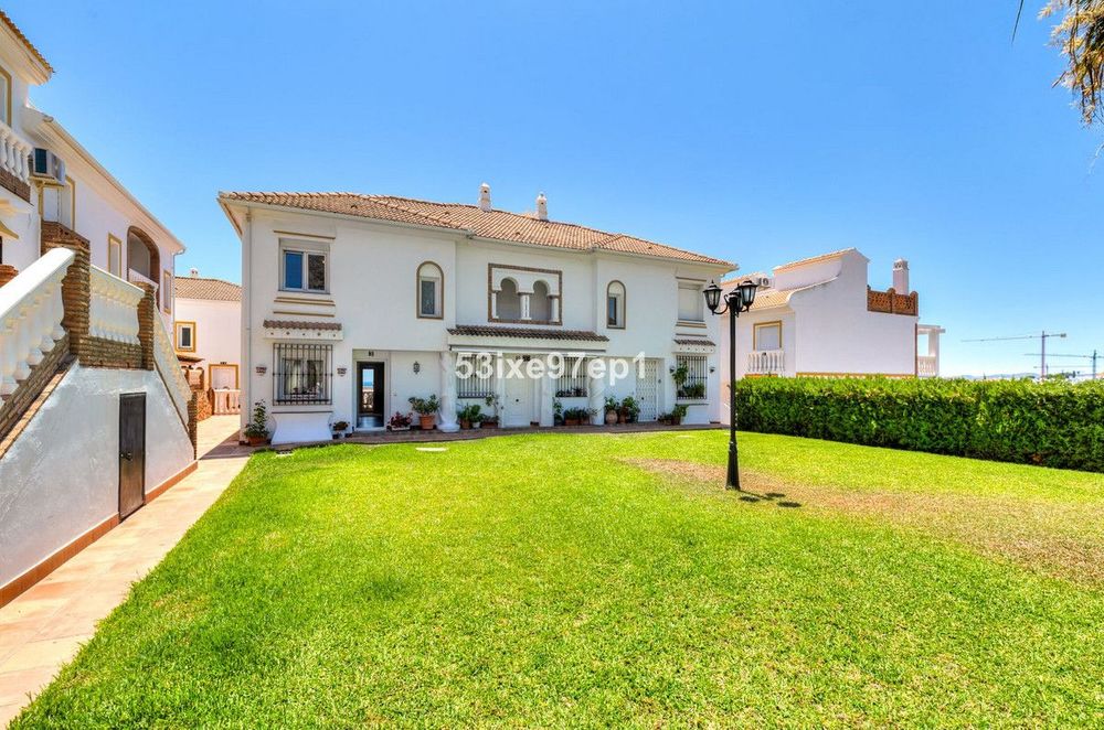 House | Resale in Carvajal in Carvajal, Costa del Sol - Main property photo