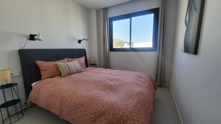 Apartment | Resale in Fuengirola in Fuengirola, Costa del Sol - Photo 2