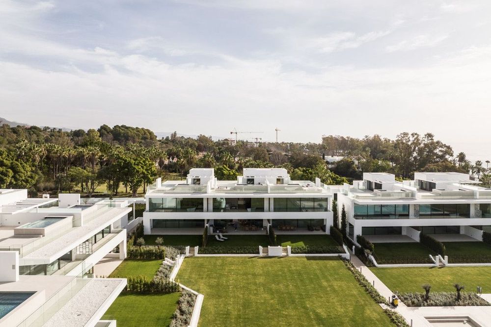 House | Resale in The Golden Mile in The Golden Mile, Costa del Sol - Main property photo