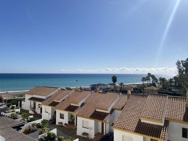 House | Resale in Manilva - Development photo 1