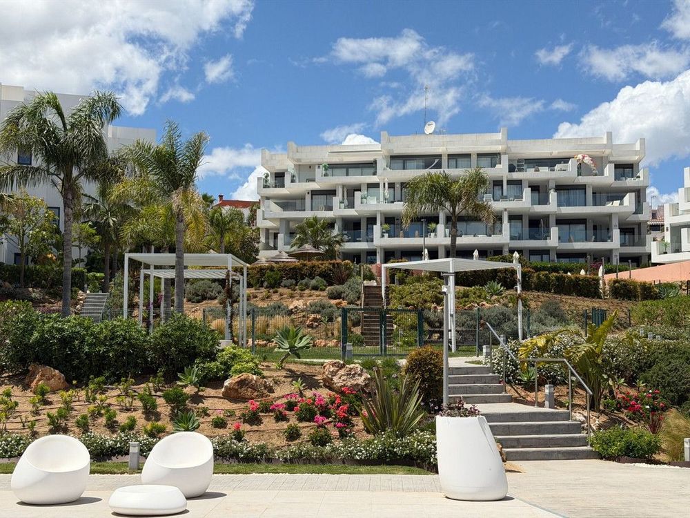 Apartment | Resale in Casares in Casares Others, Costa del Sol - Main property photo