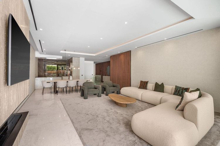 Apartment | Resale in The Golden Mile in The Golden Mile, Costa del Sol - Photo 3