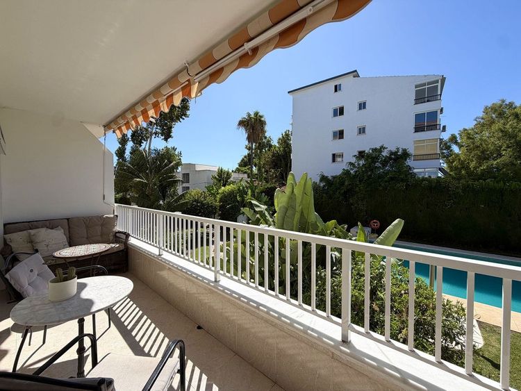 Apartment | Resale in The Golden Mile in The Golden Mile, Costa del Sol - Photo 5
