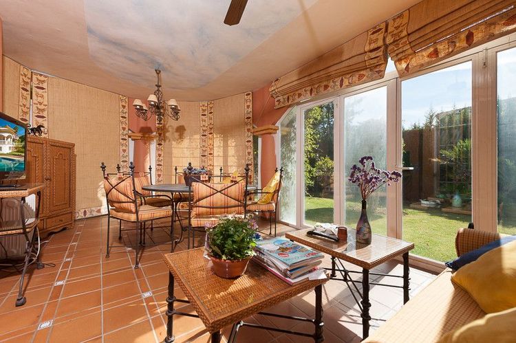 House | Resale in Benalmadena in Benalmadena Others, Costa del Sol - Photo 3