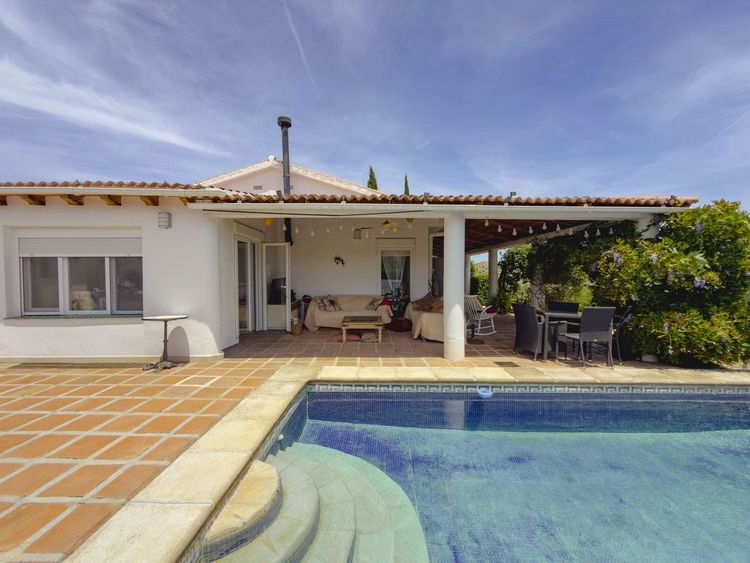 House | Resale in Coín in Coín, Costa del Sol - Photo 4