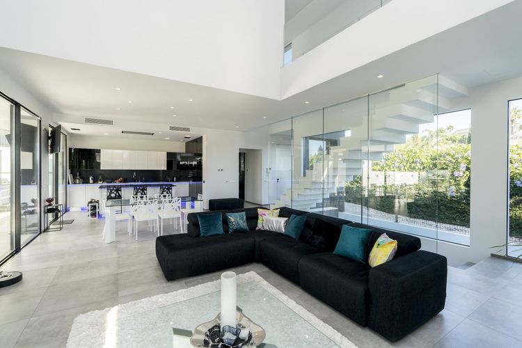 House | Resale in Bel Air - Development photo 1