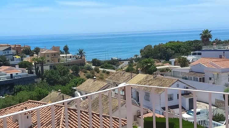 House | Resale in El Faro - Development photo 1