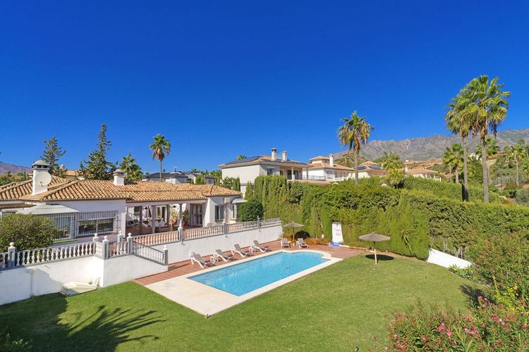 House | Resale in Mijas Golf in Mijas Golf, Costa del Sol - Photo 2