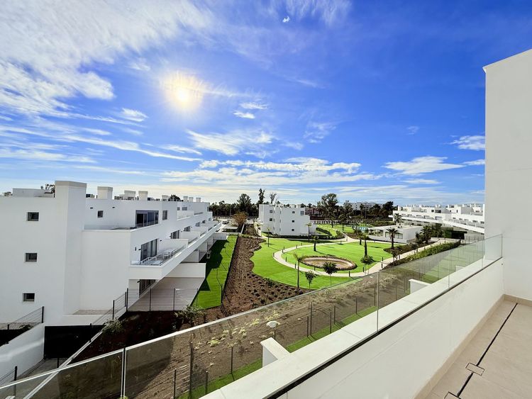 Penthouse | Resale in Estepona - Development photo 1