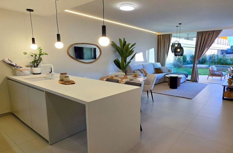 Apartment | Resale in Higueron in Higueron, Costa del Sol - Photo 5
