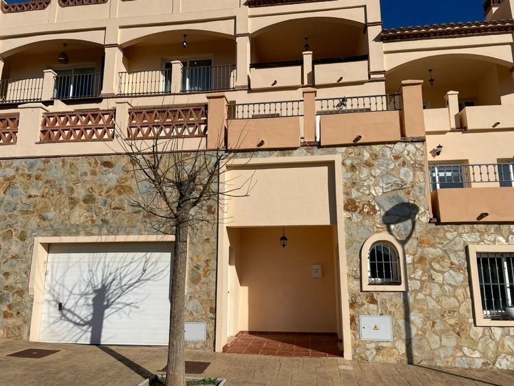 House | Resale in Mijas Golf in Mijas Golf, Costa del Sol - Photo 2