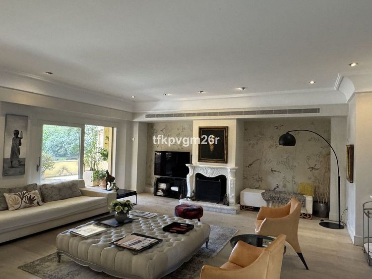 Apartment | Resale in Sotogrande Alto in Sotogrande Alto, Sotogrande, Costa del Sol - Photo 5