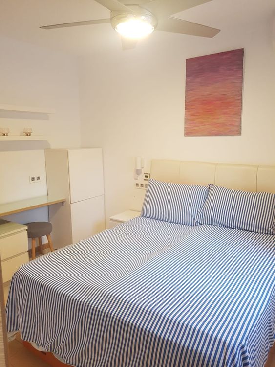 Apartment | Resale in Torreblanca in Torreblanca, Costa del Sol - Photo 3