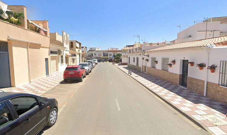 Apartment | Resale in Cancelada in Cancelada, Costa del Sol - Photo 3