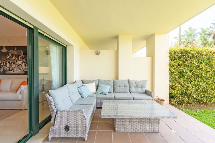 Apartment | Resale in Guadalmina Alta in Guadalmina Alta, Costa del Sol - Photo 5