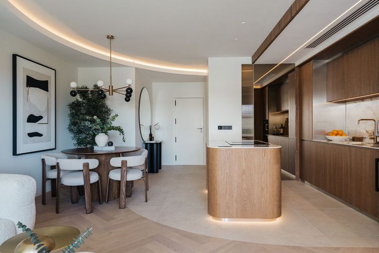 Apartment | Resale in The Golden Mile in The Golden Mile, Nagueles-Milla de Oro, Costa del Sol - Photo 2