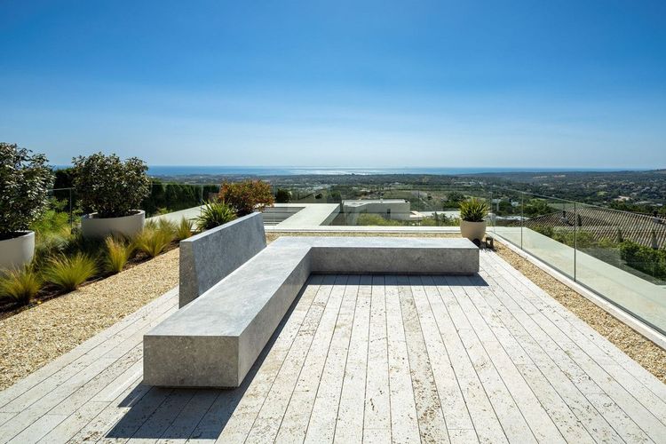 House | Resale in Sotogrande Alto in Sotogrande Alto, Sotogrande, Costa del Sol - Photo 4