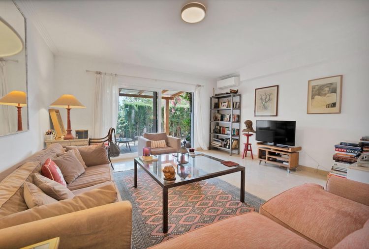 House | Resale in Nagüeles - Development photo 1