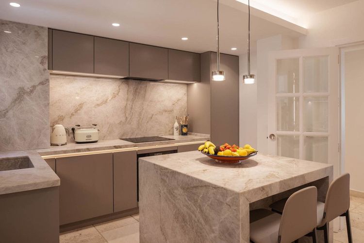 House | Resale in La Quinta in La Quinta, Costa del Sol - Photo 2