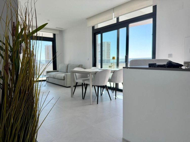 Apartment | Resale in Benidorm in Benidorm, Costa Blanca - Photo 5