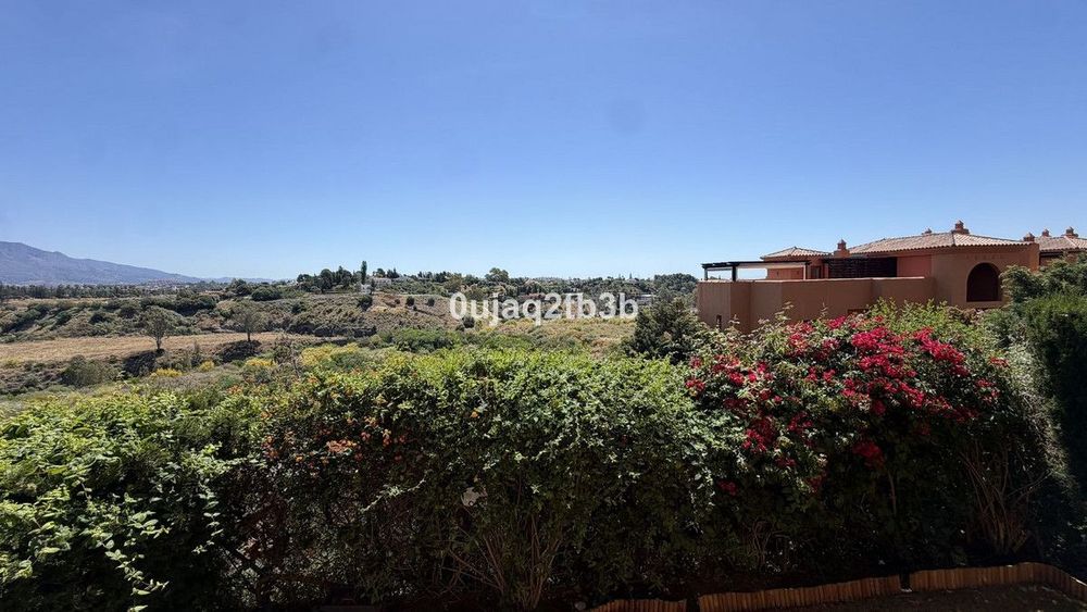 Apartment | Resale in Benahavís in Benahavís Others, Costa del Sol - Main property photo