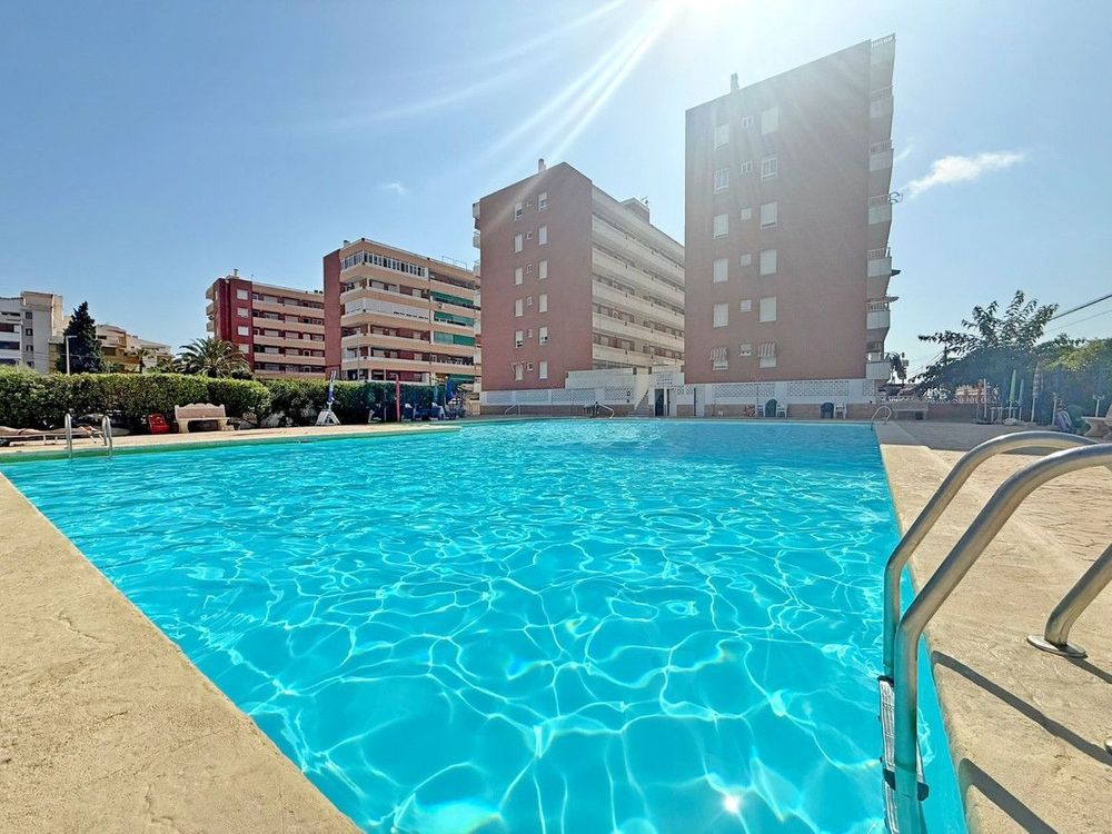 Apartment | Resale in Punta Prima in Punta Prima, Costa Blanca - Main property photo