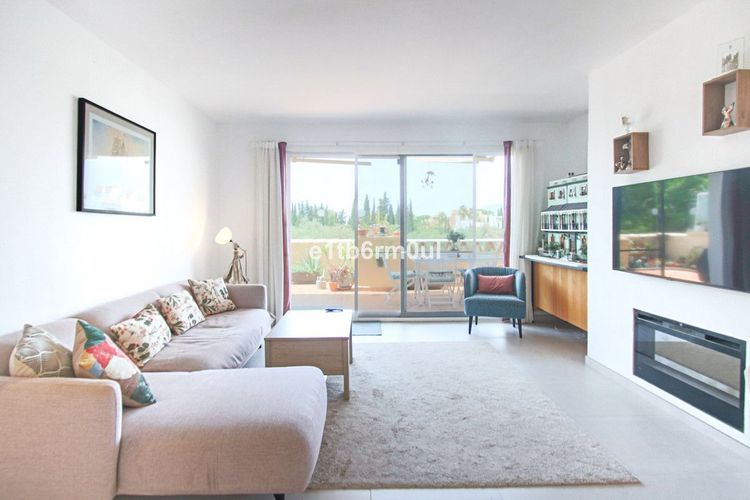Penthouse | Resale in Nagüeles in Nagüeles, Costa del Sol - Photo 5