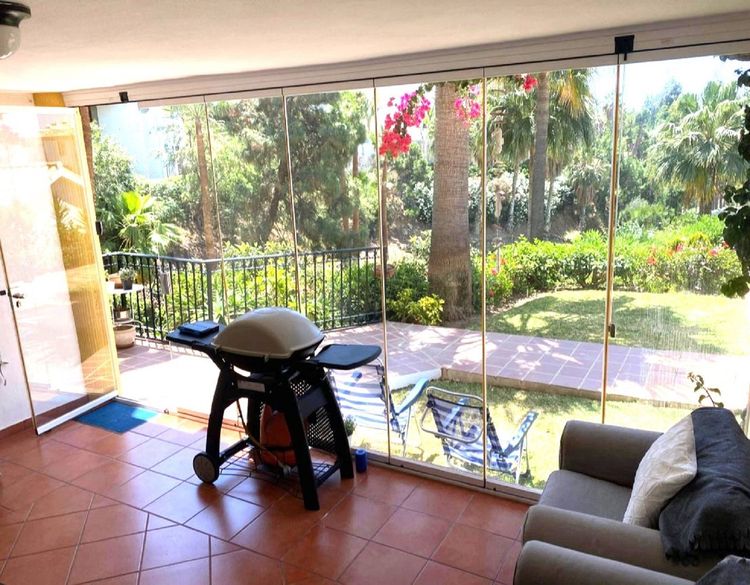 Apartment | Resale in Calahonda - Development photo 1