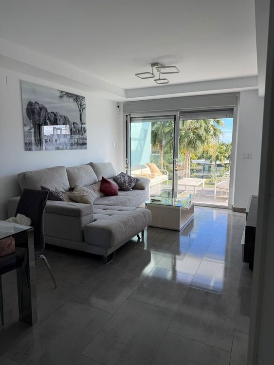 Apartment | Resale in Estepona in Estepona, Costa del Sol - Photo 3