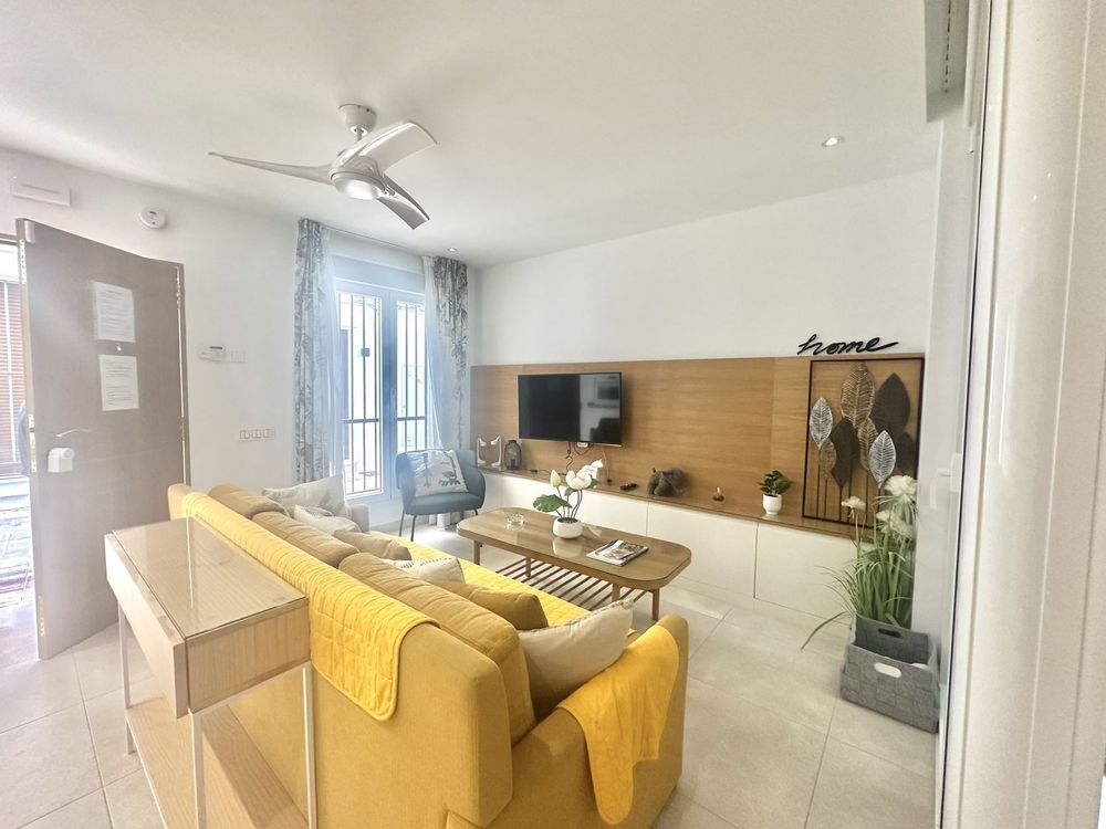 House | Resale in Marbella Pueblo in Marbella Pueblo, Costa del Sol - Main property photo