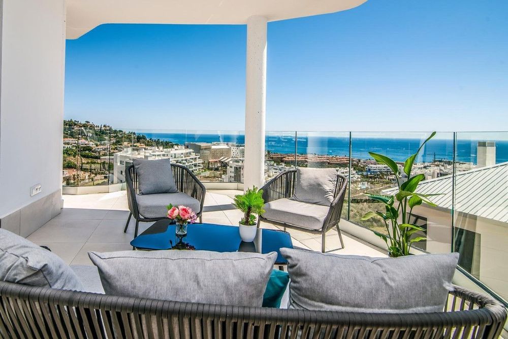 Apartment | Resale in Fuengirola in Fuengirola Others, Costa del Sol - Main property photo