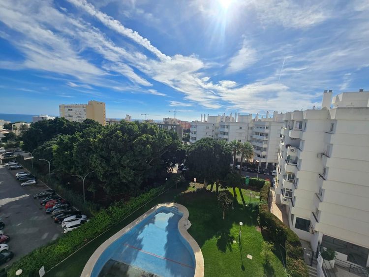 Apartment | Resale in Benalmadena in Benalmadena Others, Costa del Sol - Photo 2