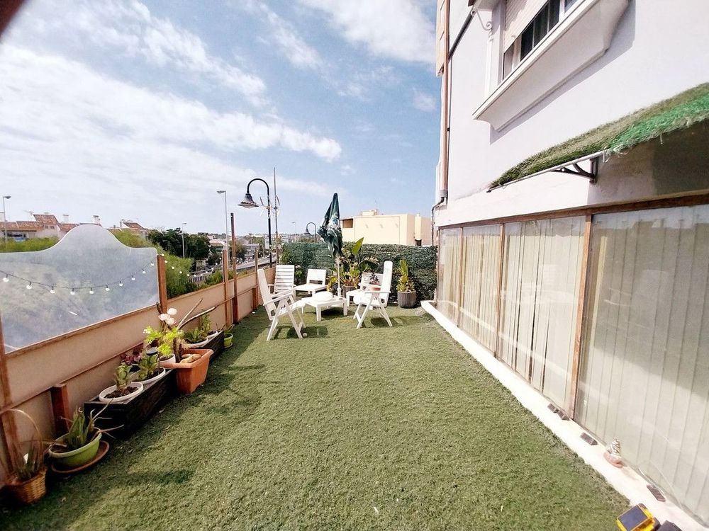 Apartment | Resale in Las Lagunas in Las Lagunas, Costa del Sol - Main property photo