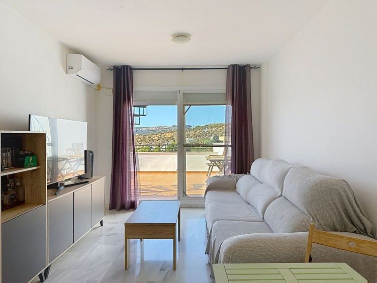 Penthouse | Resale in Casares Playa in Casares Playa, Costa del Sol - Photo 4