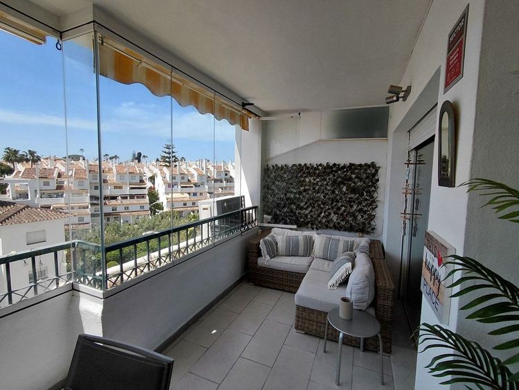 Apartment | Resale in Calahonda - Development photo 1