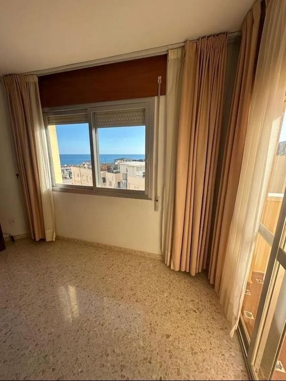 Apartment | Resale in La Cala del Moral in La Cala del Moral, Costa del Sol - Photo 3