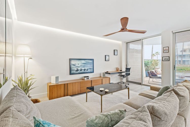 Apartment | Resale in Estepona in Estepona, Costa del Sol - Photo 3