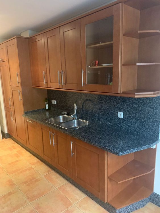 Apartment | Resale in Bahía de Marbella in Bahía de Marbella, Marbella East, Costa del Sol - Photo 5
