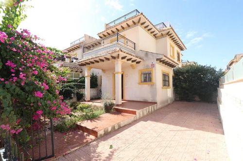 House | Resale in Playa Flamenca — Playa Flamenca, Costa Blanca