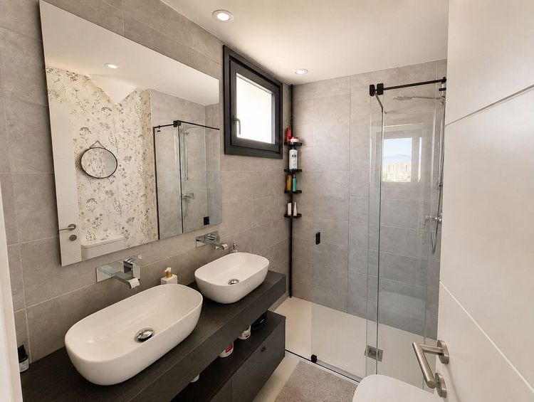 Penthouse | Resale in Málaga in Málaga, Costa del Sol - Photo 3