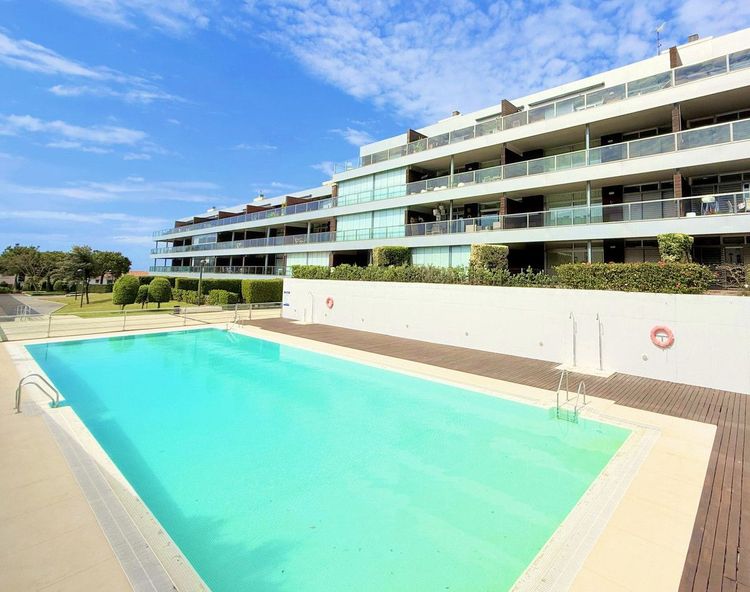 Apartment in La Duquesa in La Duquesa, Manilva, Costa del Sol - Photo 2