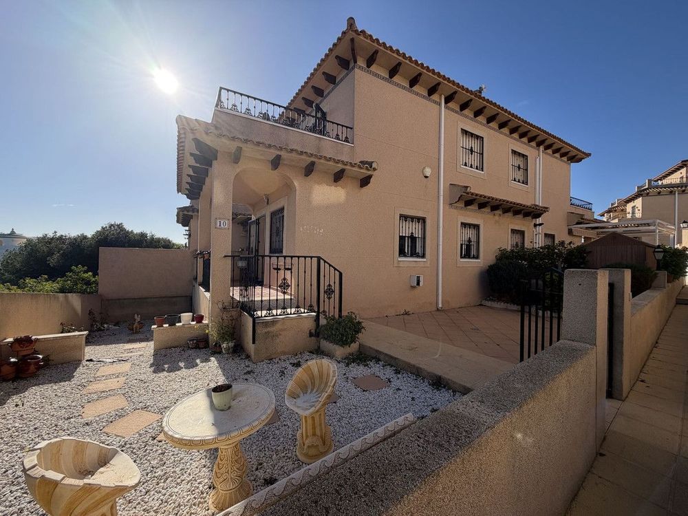 House | Resale in Orihuela Costa in Orihuela Costa, Costa Blanca - Main property photo