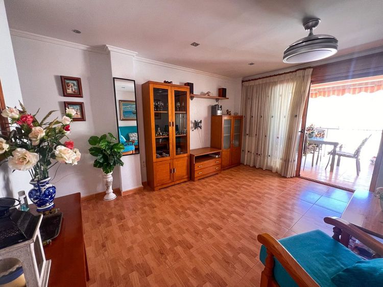 Apartment | Resale in Guardamar del Segura in Guardamar del Segura, Costa Blanca - Photo 2