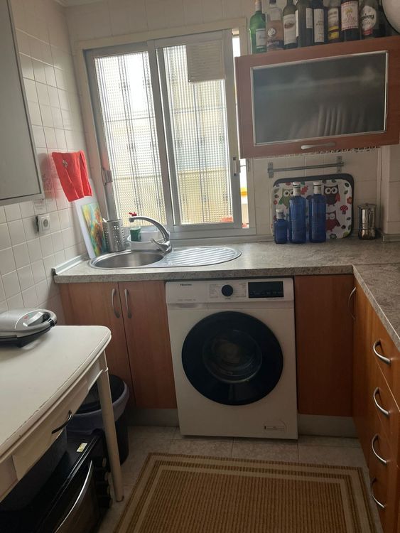 Apartment | Resale in Bajondillo in Bajondillo, Costa del Sol - Photo 4